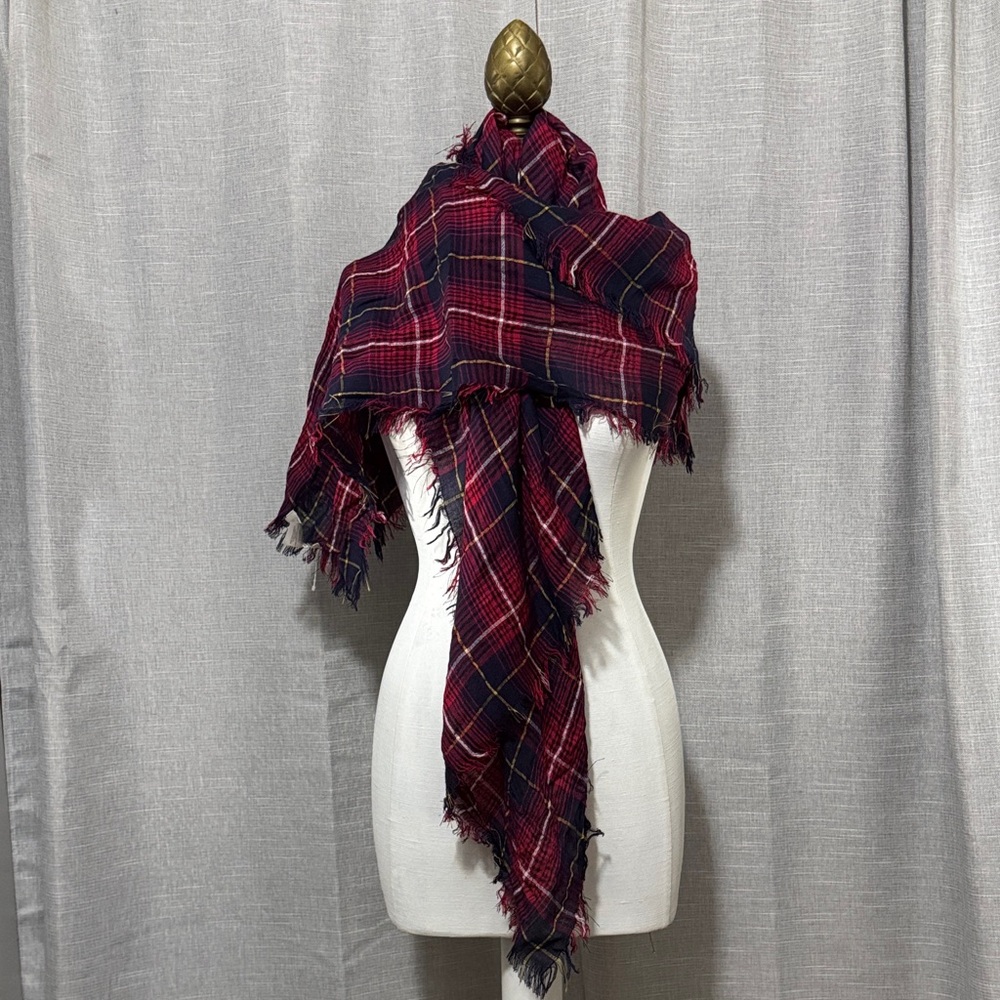 New Unused Francesca’s Brand Scarf-Plaid-Red/Navy/Yellow-Raw Edge Fringe